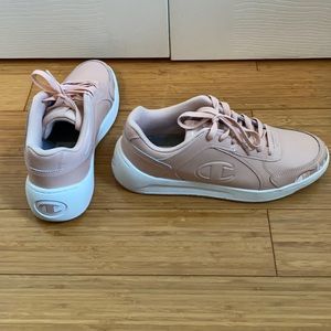 Champion Super Court Low- Women’s Sneakers